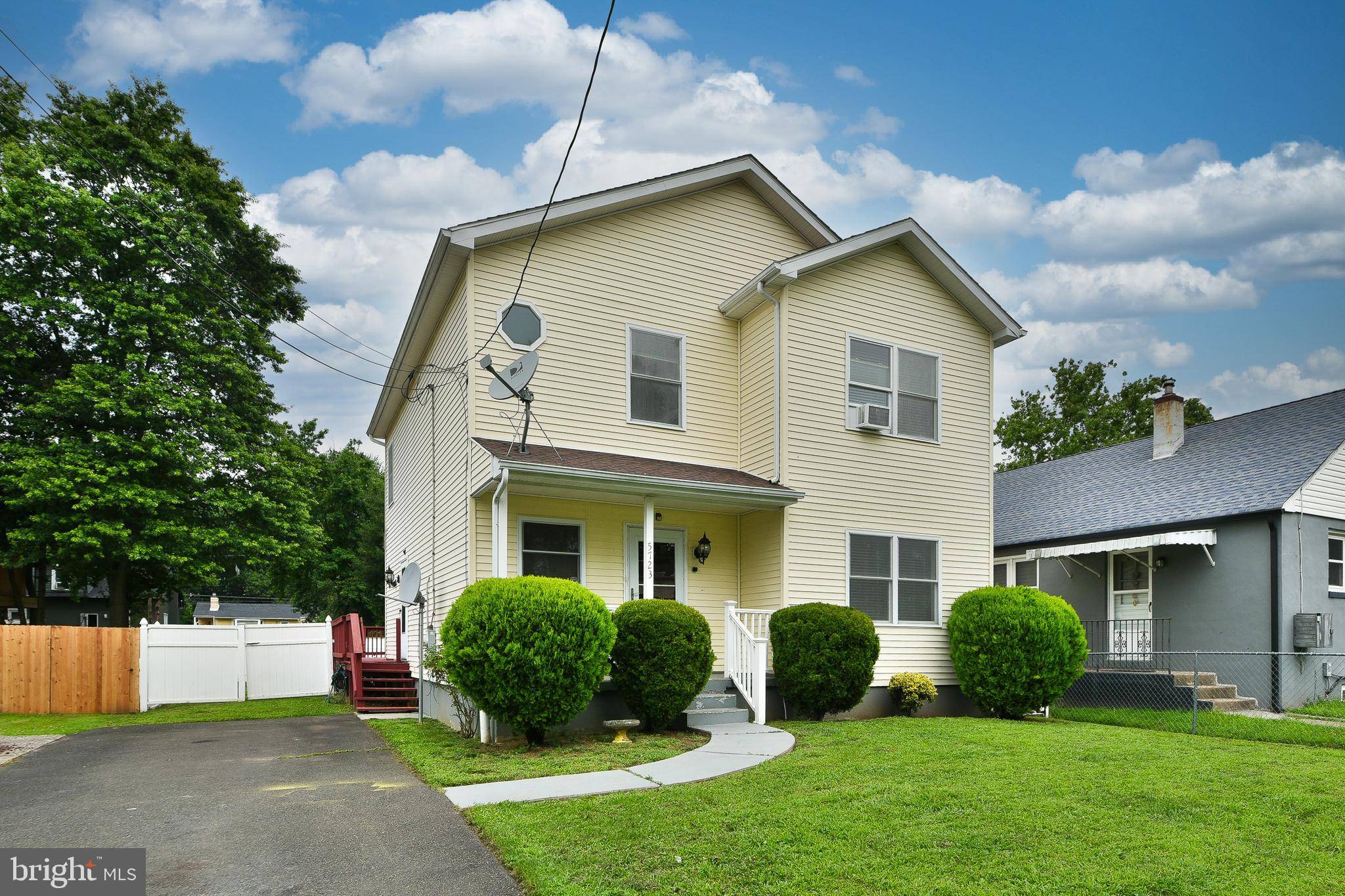 5723 ATKINS AVE, Bristol, PA 19007
