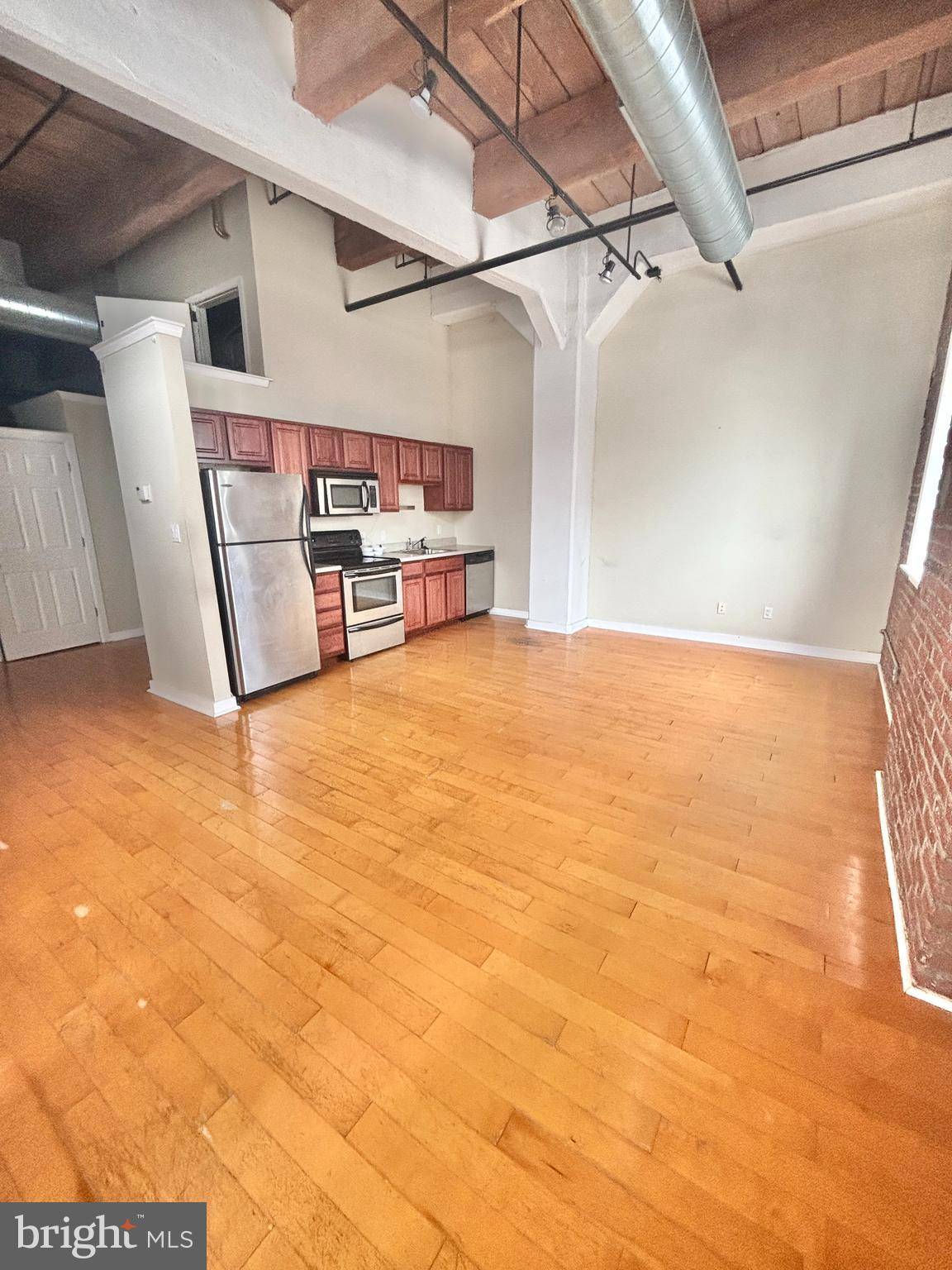 Philadelphia, PA 19107,1010 ARCH ST #511