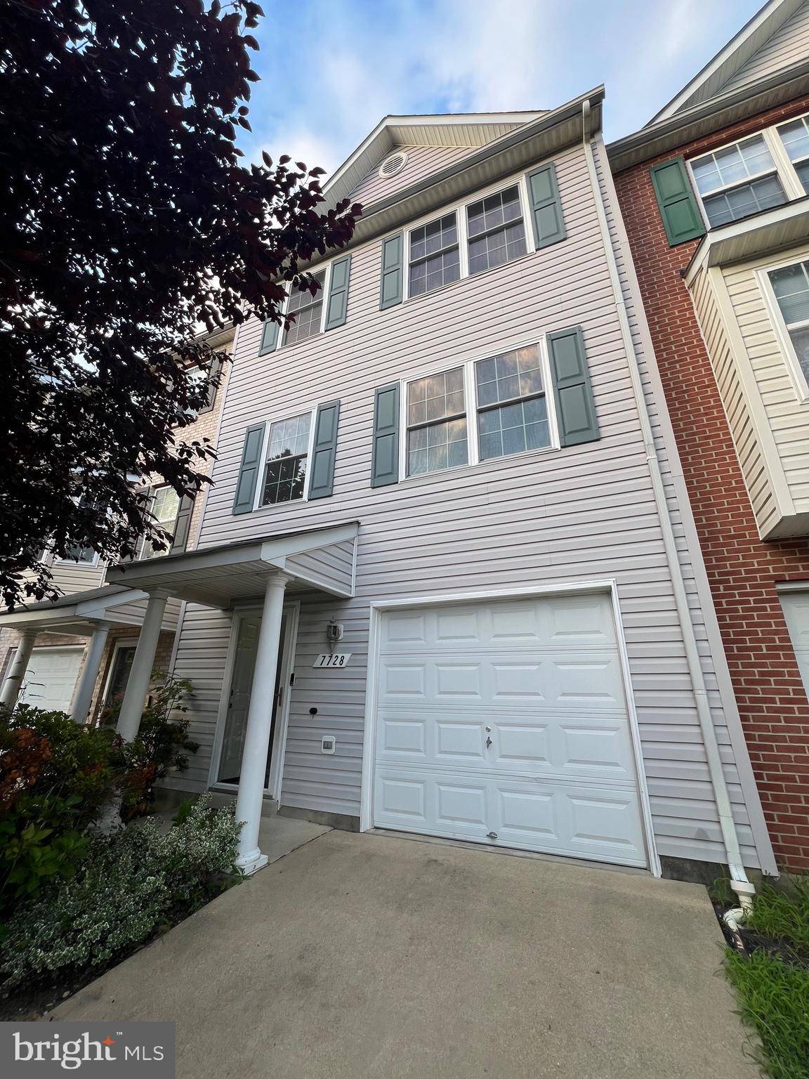 Clinton, MD 20735,7728 FISHING CREEK WAY