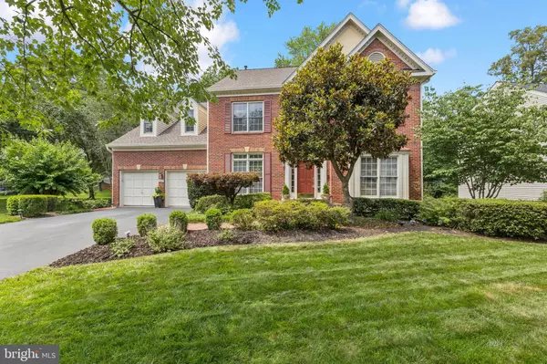 9010 WEATHERLY WAY, Lorton, VA 22079