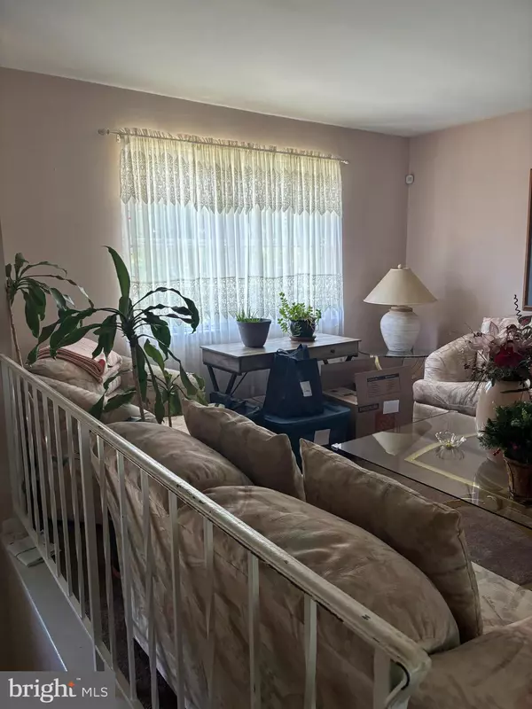Cherry Hill, NJ 08003,217 ASHLAND AVE