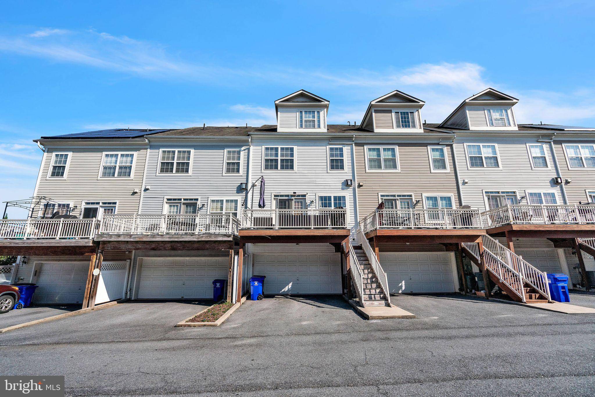 Laurel, MD 20707,14806 HARDCASTLE ST