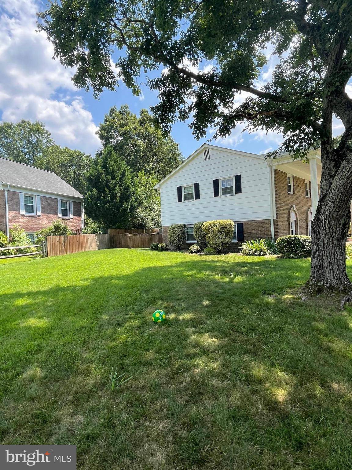 Alexandria, VA 22308,8309 RIVERSIDE RD