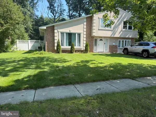 641 PASADENA DR, Magnolia, NJ 08049