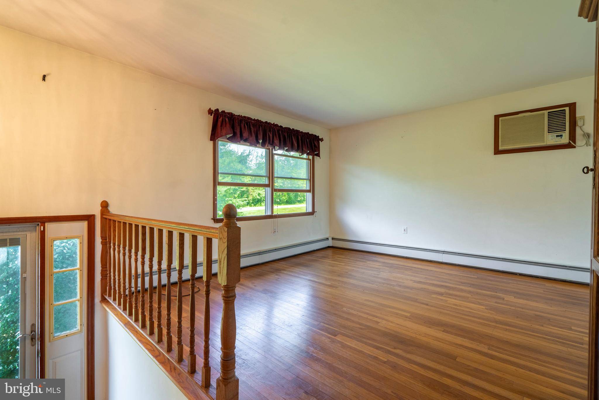 Pennsburg, PA 18073,3211 HILLEGASS RD
