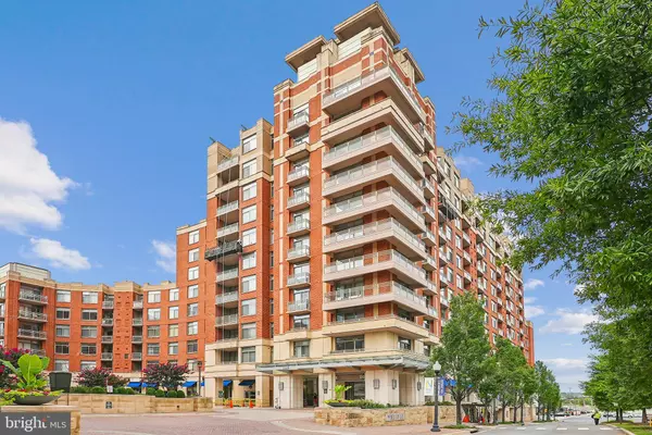Arlington, VA 22202,3600 S GLEBE RD #1015W
