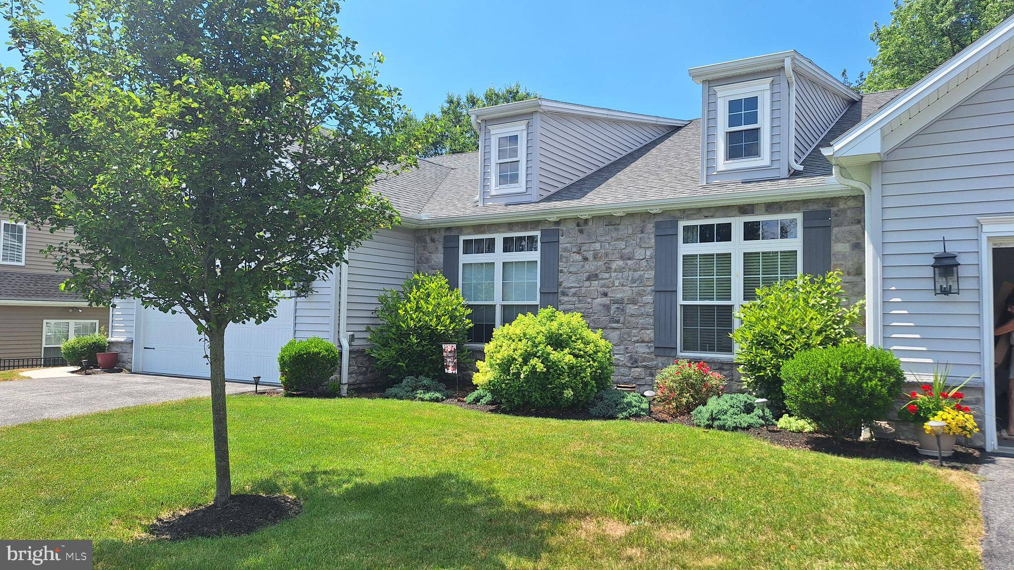 6235 THORNHILL LN, Mechanicsburg, PA 17050