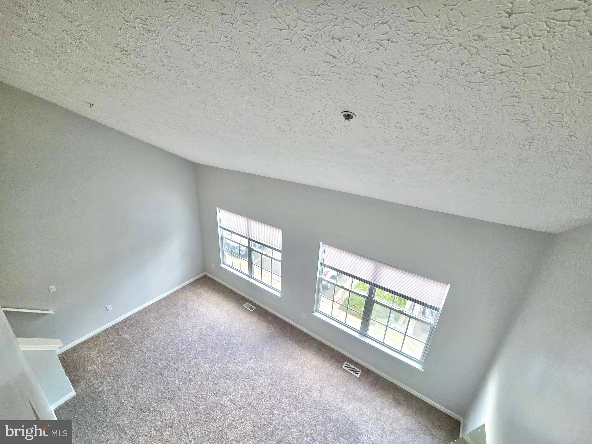 Upper Marlboro, MD 20774,9846 ROYAL COMMERCE PL