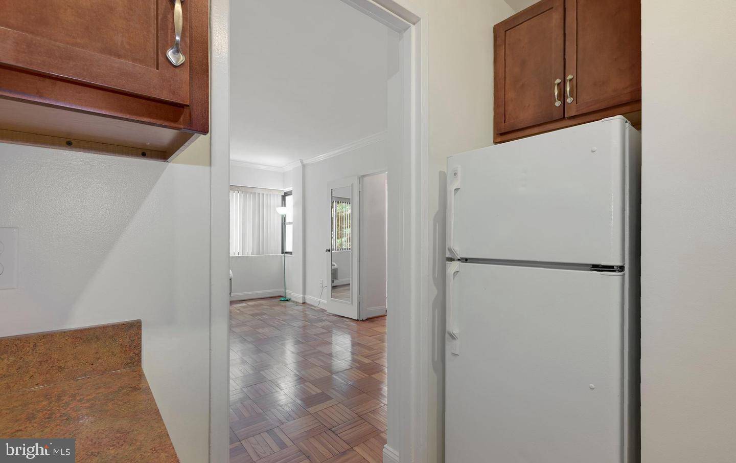 Washington, DC 20037,2141 I ST NW #313