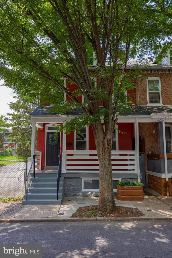 106 GREEN ST, Lancaster, PA 17602