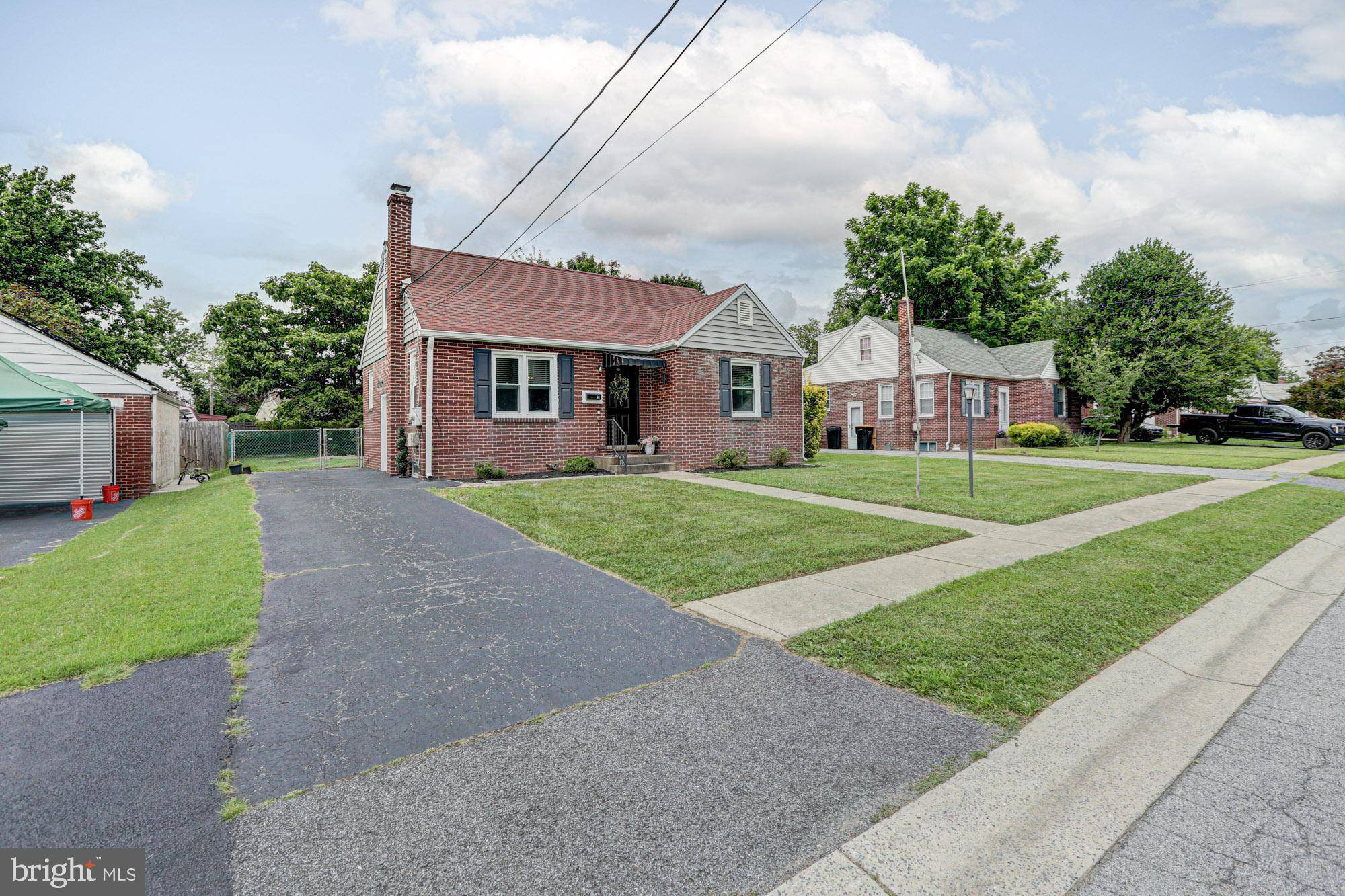 5 GARDEN LN, New Castle, DE 19720
