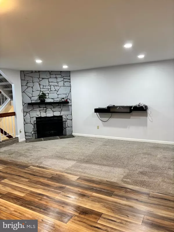 Lanham, MD 20706,10528 STORCH DR