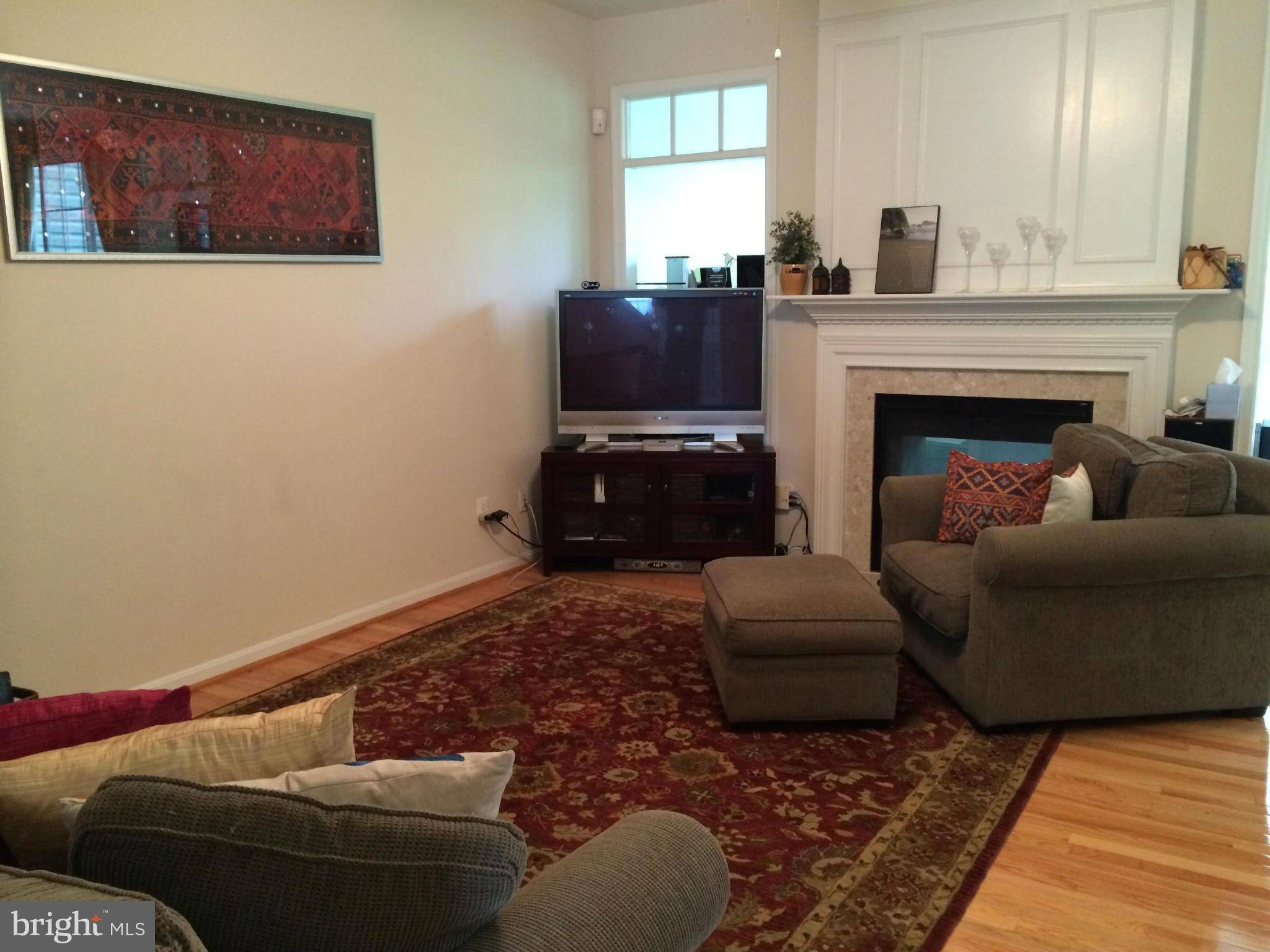 Herndon, VA 20171,13103 ROSE PETAL CIR