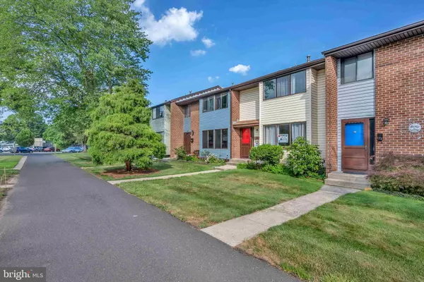 Hightstown, NJ 08520,170 BENNINGTON DR