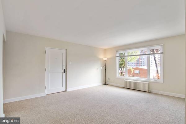 Arlington, VA 22209,1410 QUINN ST #6