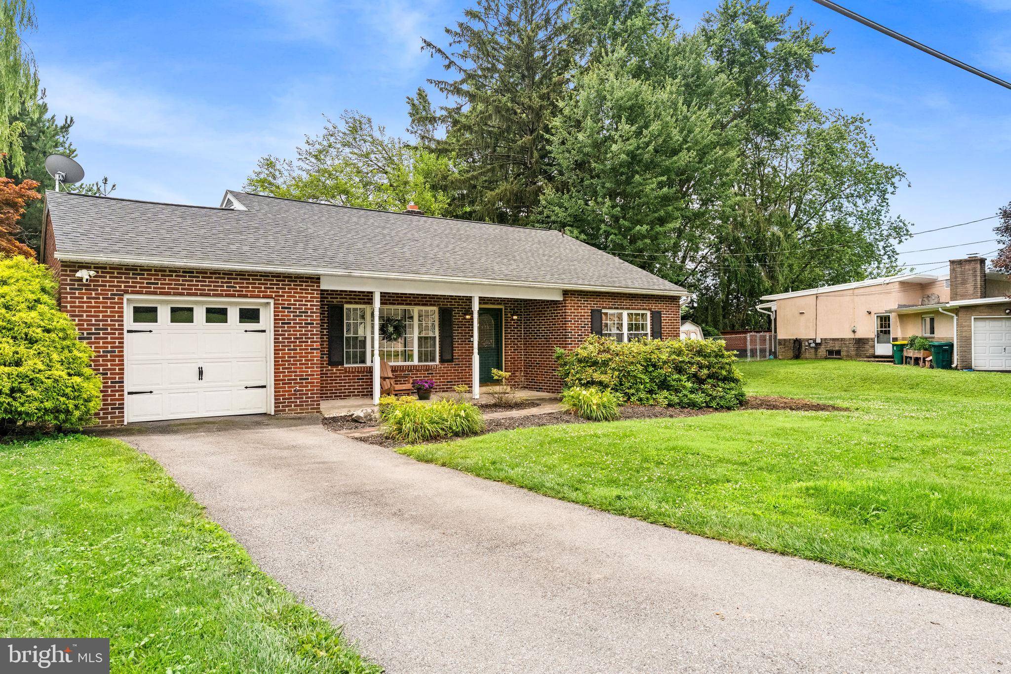 Easton, PA 18045,4030 WINFIELD TER