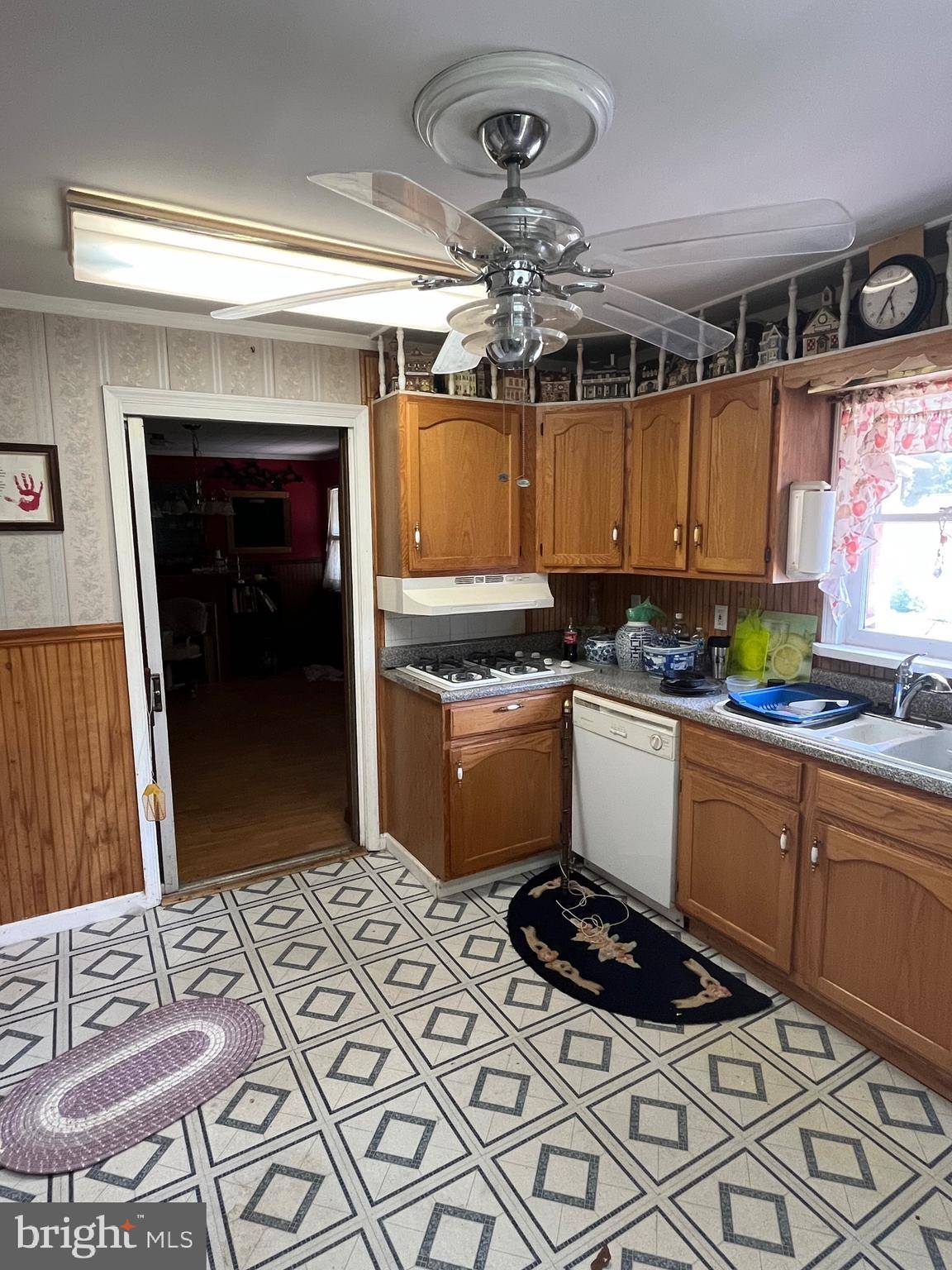 Woodbridge, VA 22191,1516 WALNUT ST