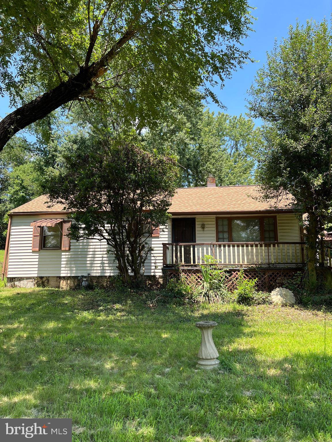 1516 WALNUT ST, Woodbridge, VA 22191
