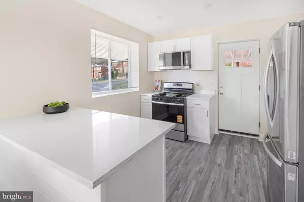 Oxon Hill, MD 20745,713 MARCY AVE