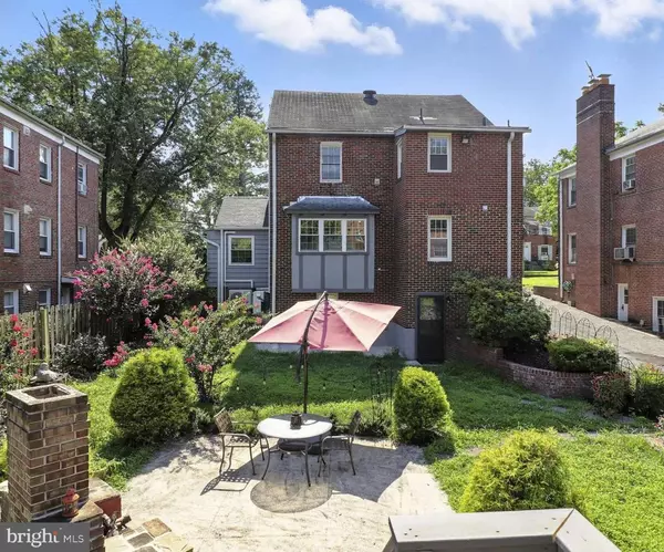 Takoma Park, MD 20912,8509 FLOWER AVE