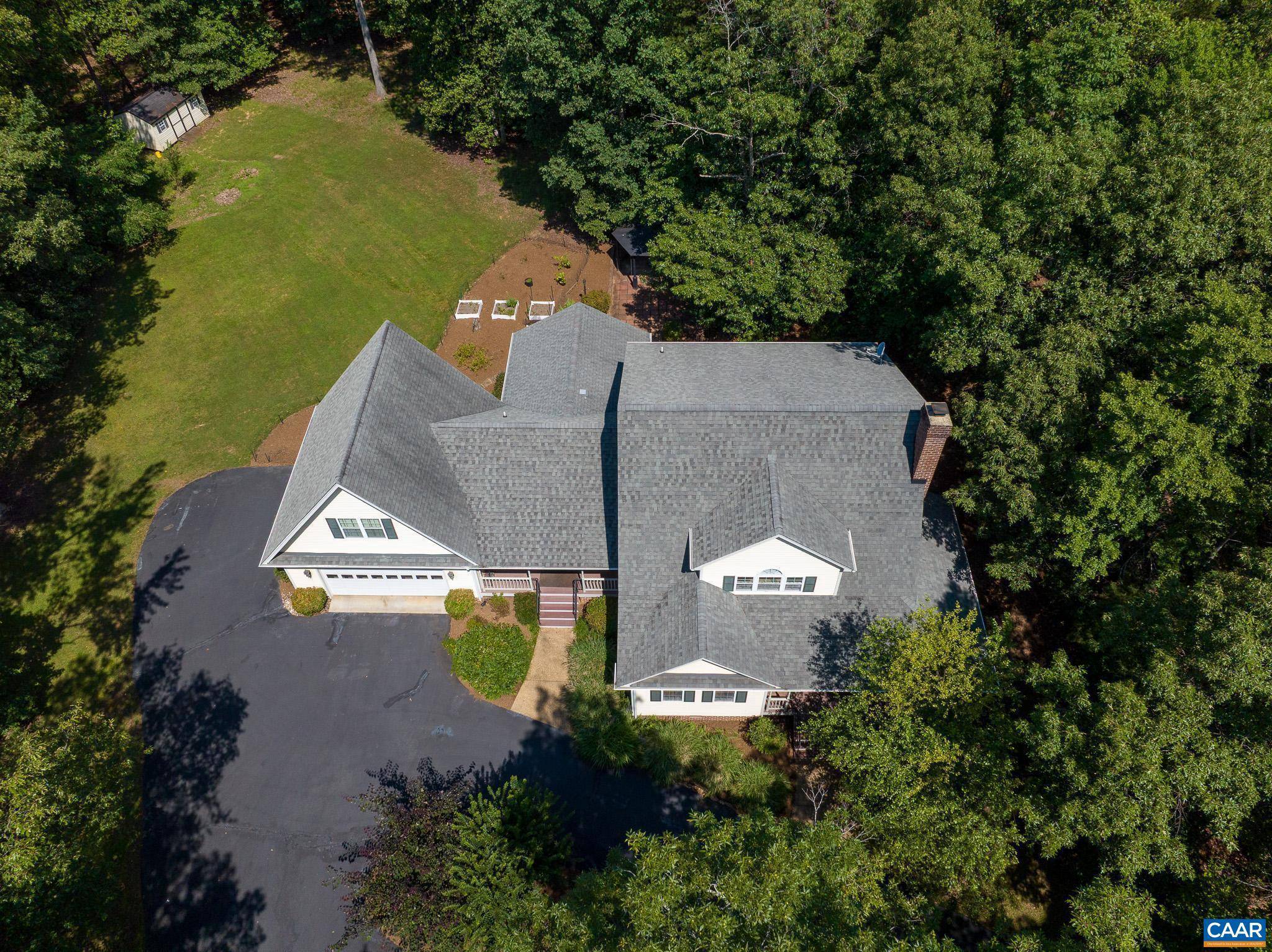 Palmyra, VA 22963,536 FOX HOLLOW LN