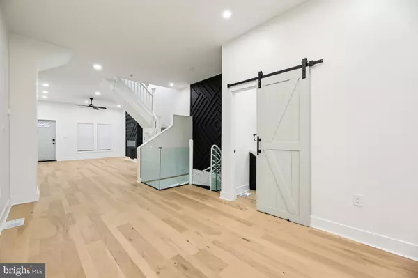 Baltimore, MD 21218,2117 HOMEWOOD AVE