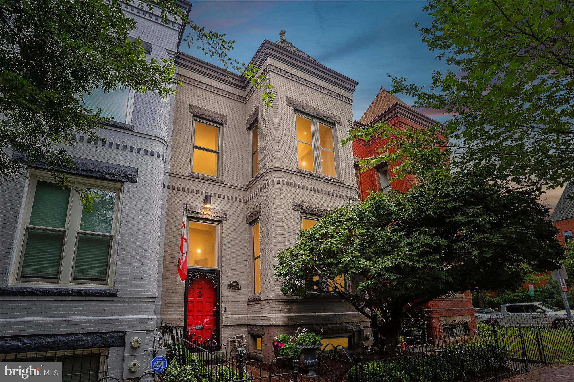 334 F ST NE, Washington, DC 20002