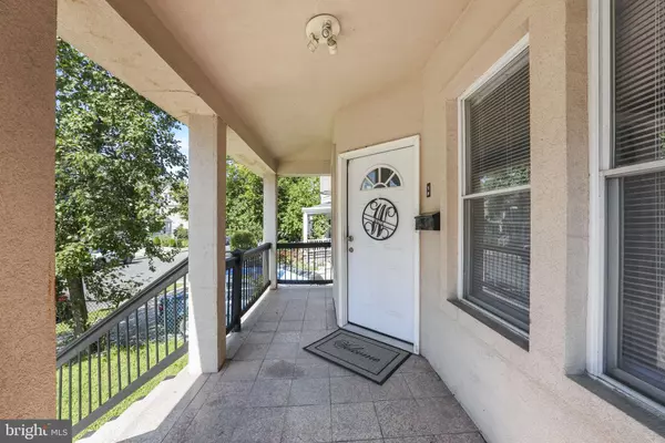 East Orange, NJ 07017,86 N 16TH ST