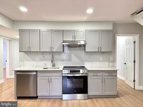 Philadelphia, PA 19107,1024 RACE ST #3A