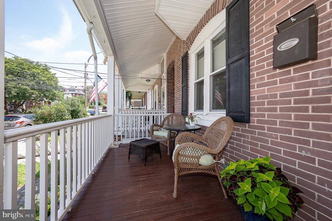 Royersford, PA 19468,326 SPRING ST