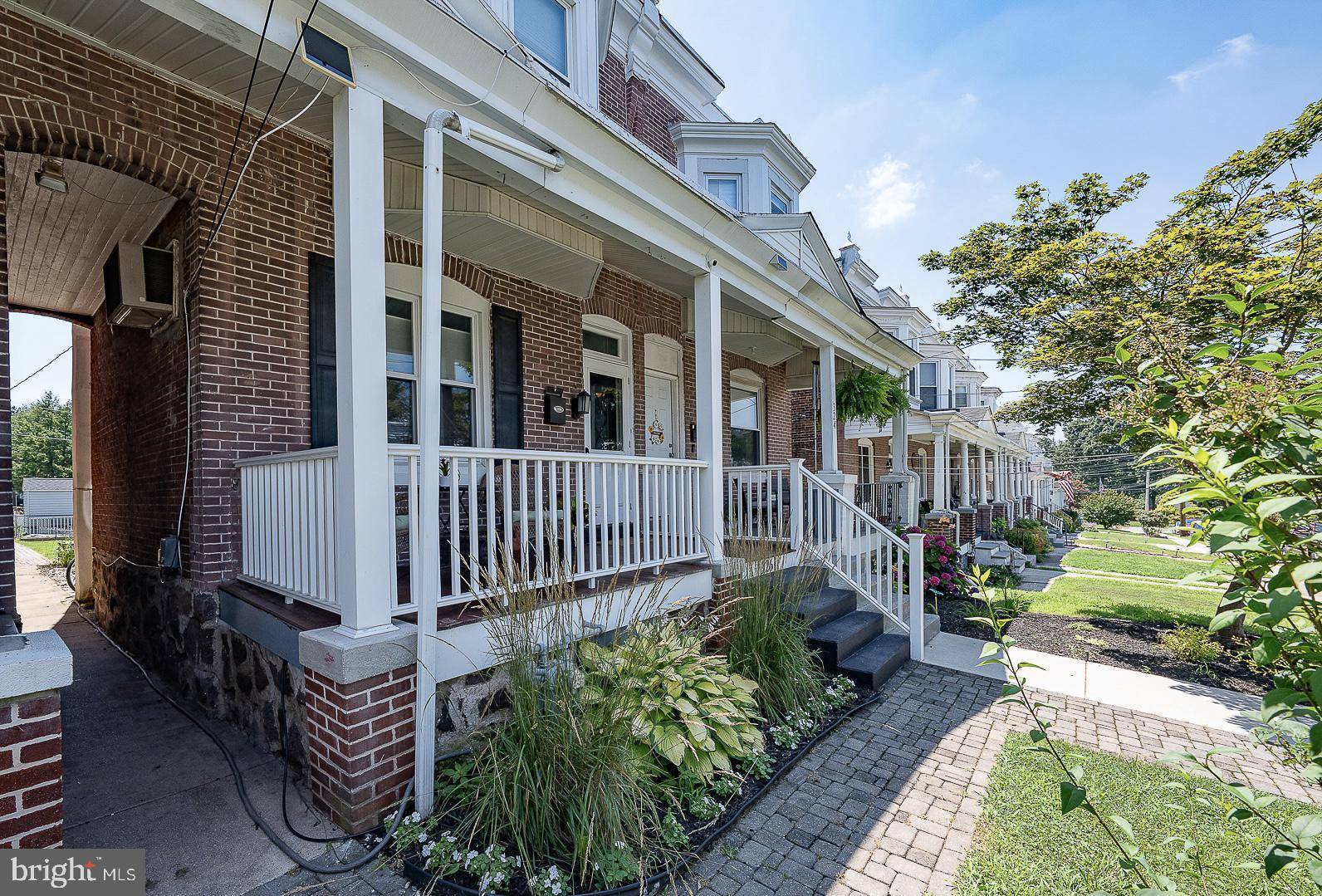 Royersford, PA 19468,326 SPRING ST