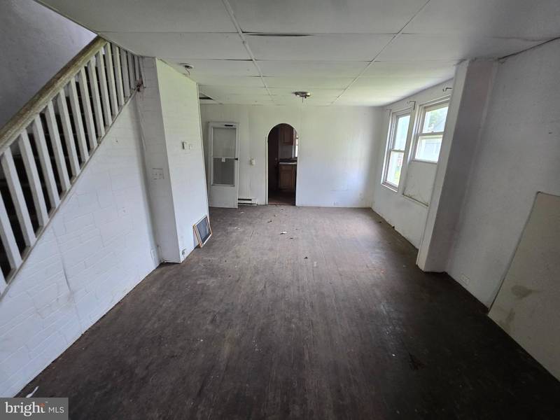 2534 BONAFFON ST, Philadelphia, PA 19142