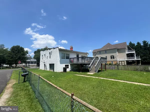 Baltimore, MD 21219,9015 CUCKOLD POINT RD