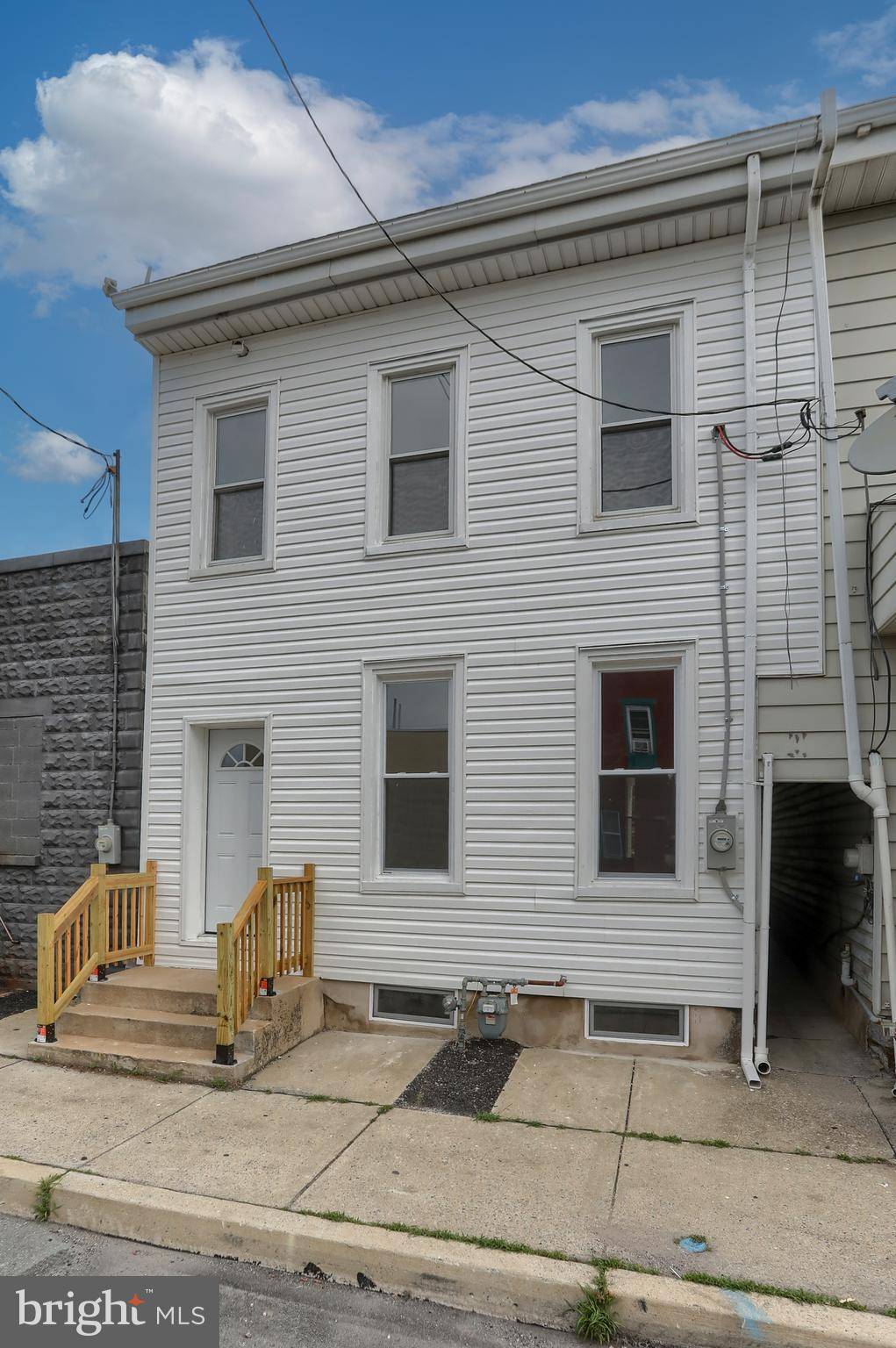 Lebanon, PA 17046,829 SCULL ST