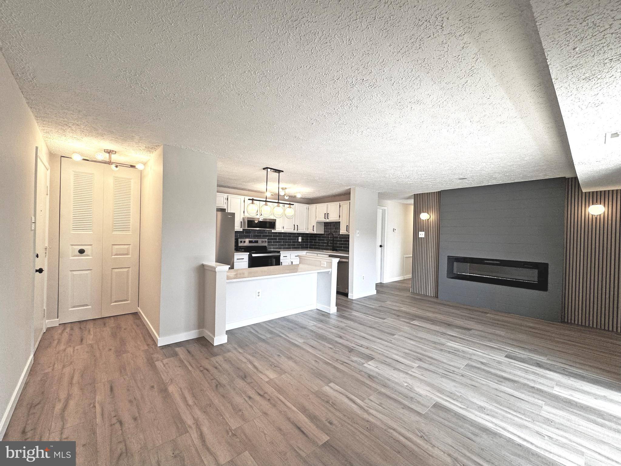 Germantown, MD 20874,12205 PEACH CREST DR #902-H