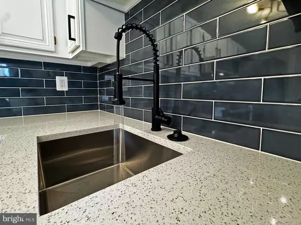Germantown, MD 20874,12205 PEACH CREST DR #902-H