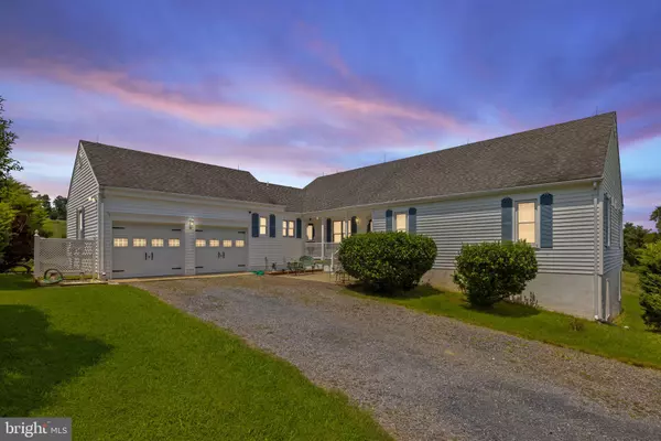 Warrenton, VA 20186,8268 MEADOWS RD