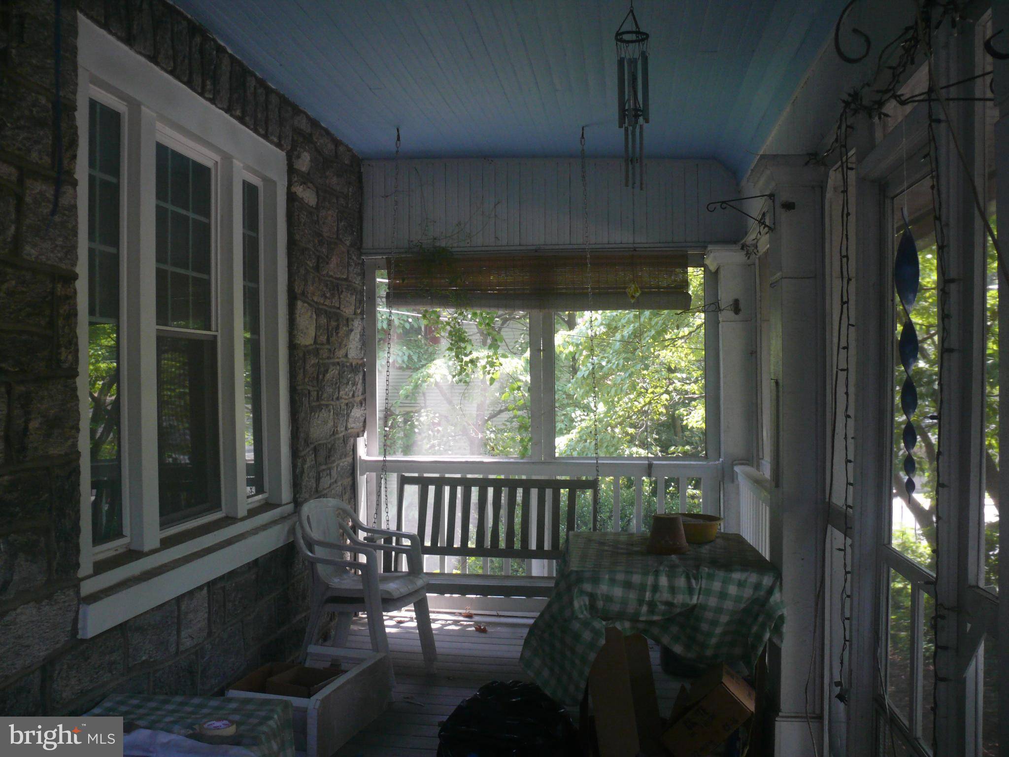 Glenolden, PA 19036,41 E LOGAN AVE