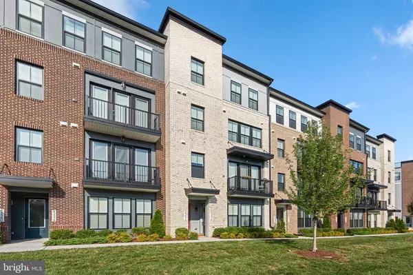 Broadlands, VA 20148,43376 FARRINGDON SQ