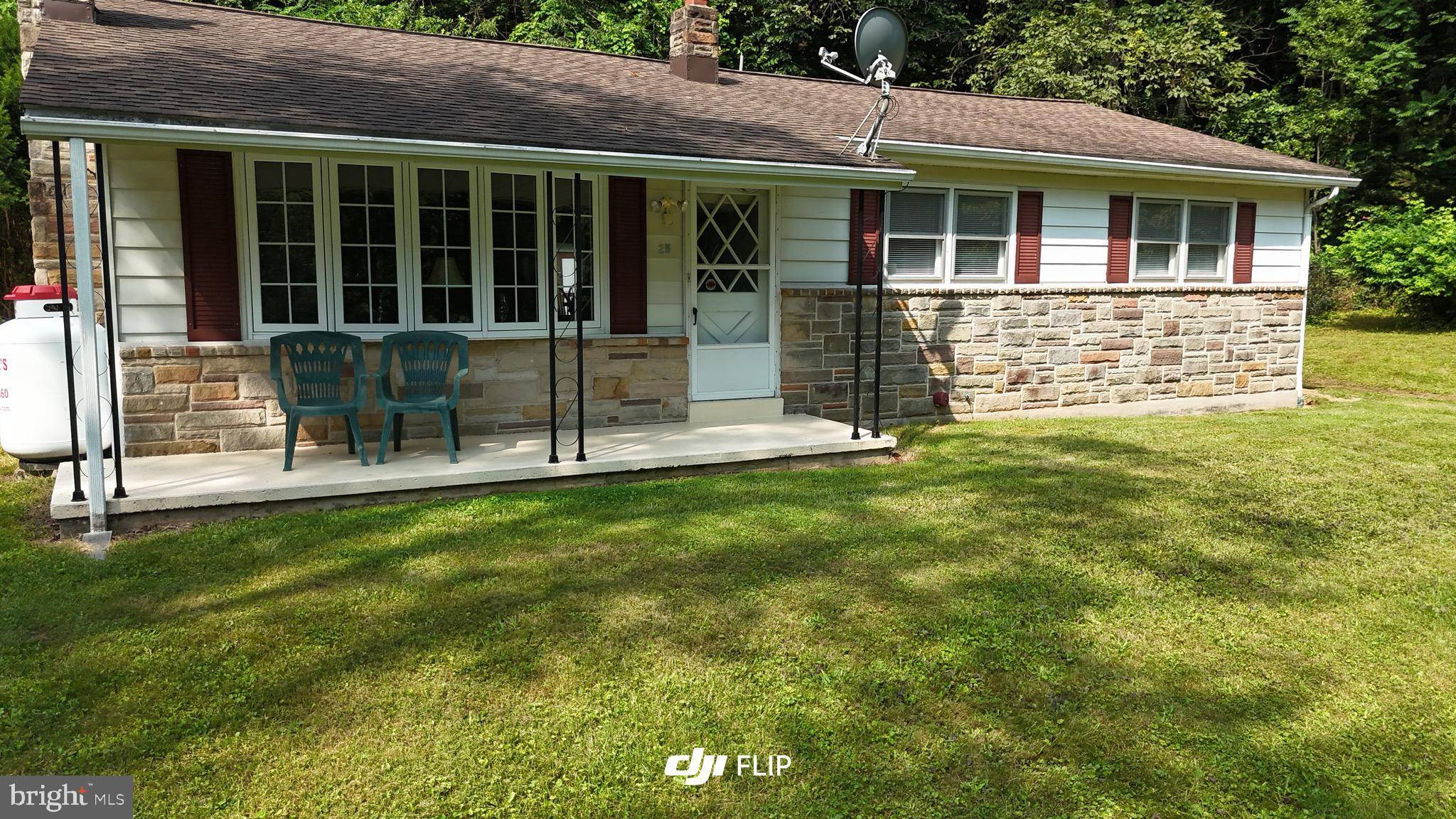 Reedsville, PA 17084,25 LEANIN OAK DR