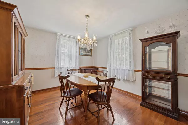 Abington, PA 19001,1151 FITZWATERTOWN RD