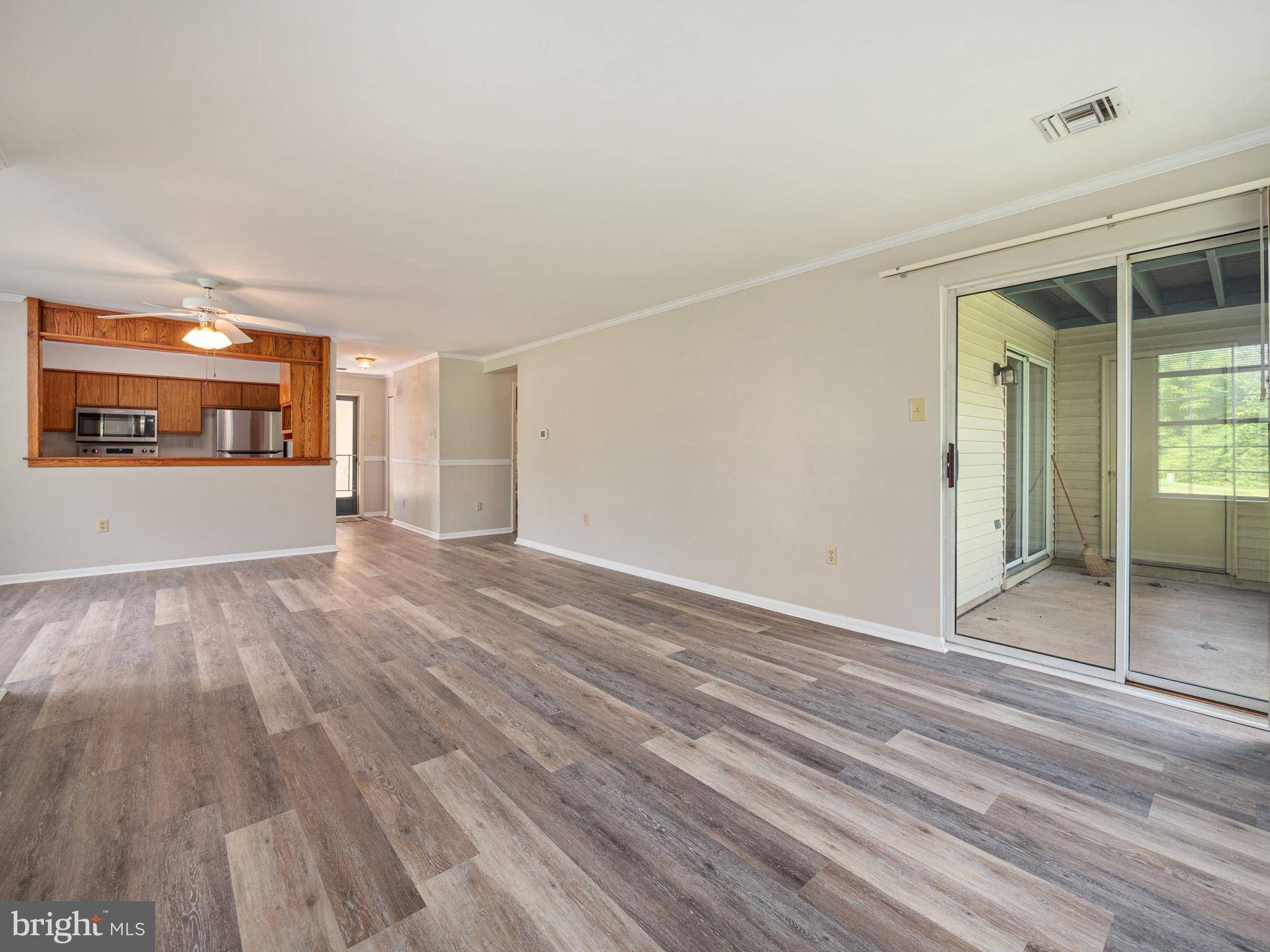 Perkasie, PA 18944,126 ALLEM LN