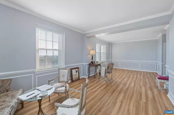 Charlottesville, VA 22902,500 COURT SQ #901