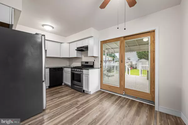 Glenolden, PA 19036,21 SPARKS CIR