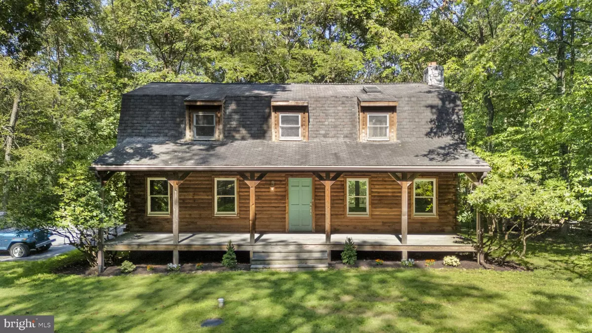 Morgantown, PA 19543,40 TRAPPERS RUN