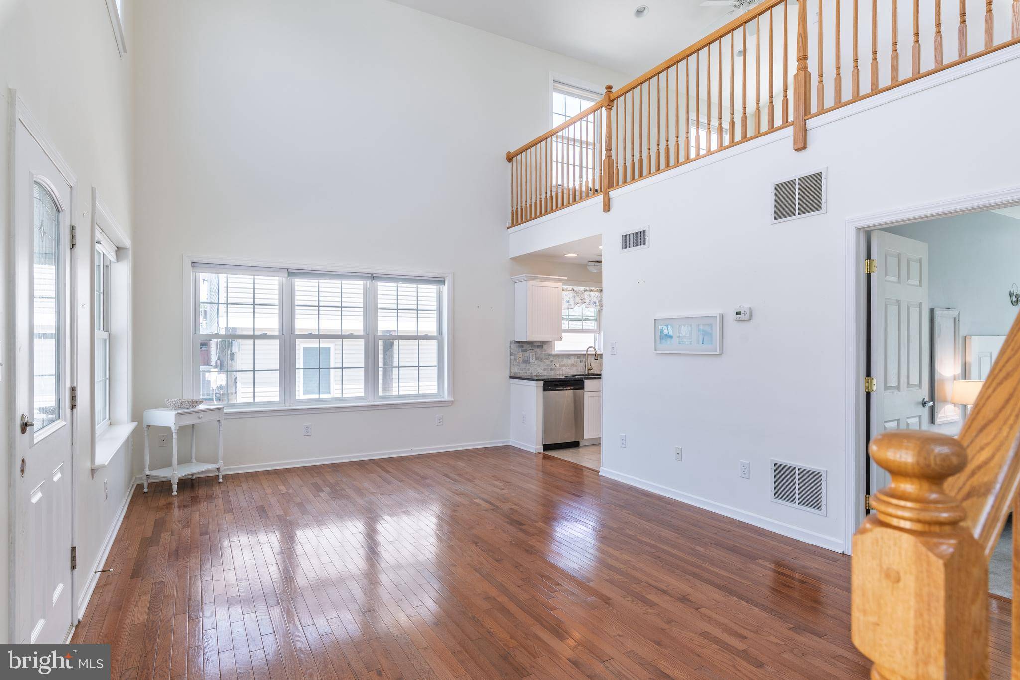 Surf City, NJ 08008,210 N 14TH STREET