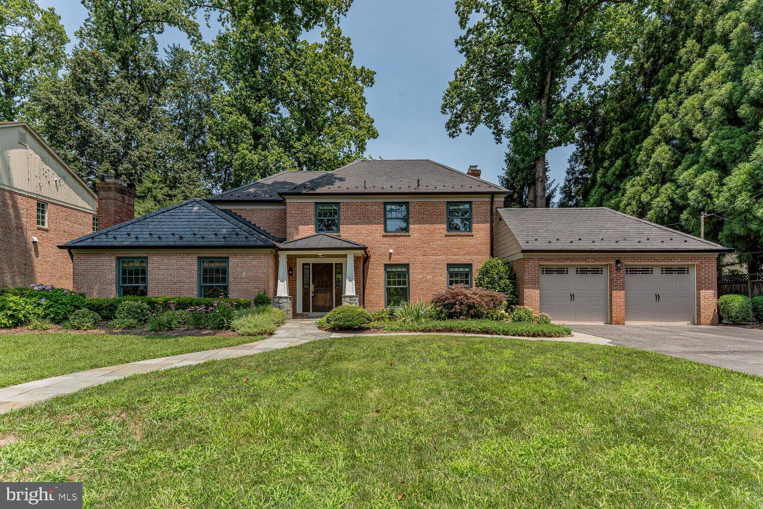 6109 CLEARWOOD RD, Bethesda, MD 20817