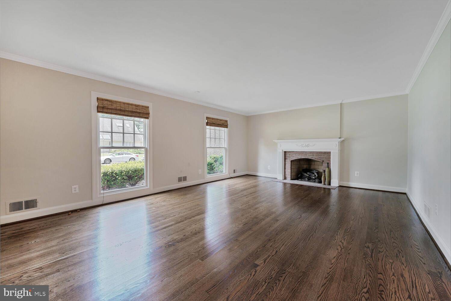 Bethesda, MD 20817,6109 CLEARWOOD RD