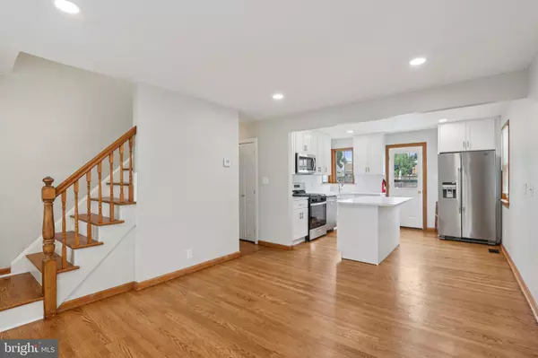 Bellmawr, NJ 08031,16 PARK DR