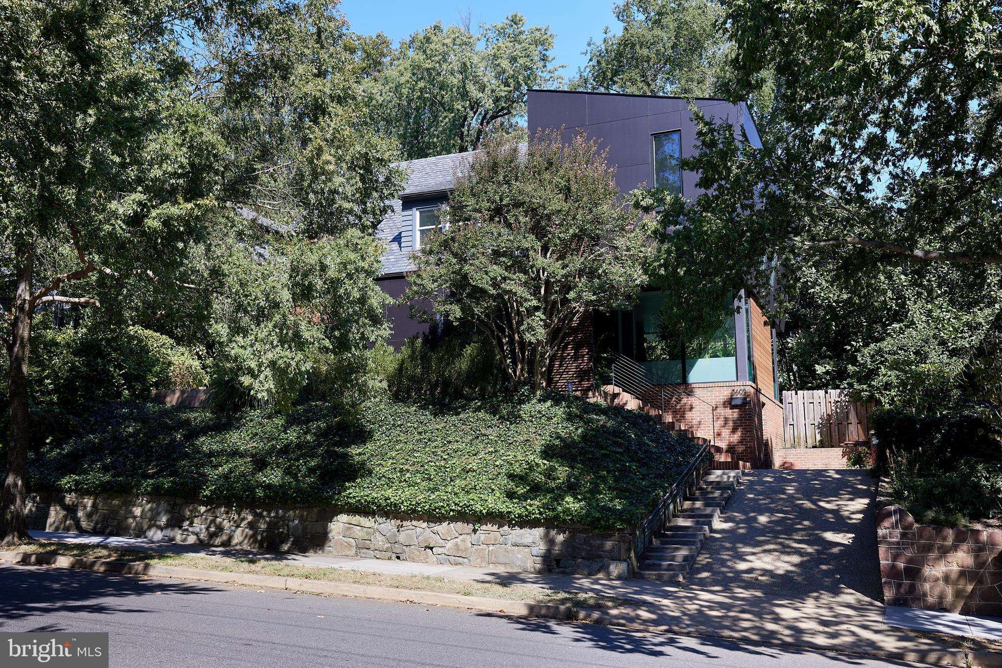 Washington, DC 20008,3605 ALBEMARLE ST NW